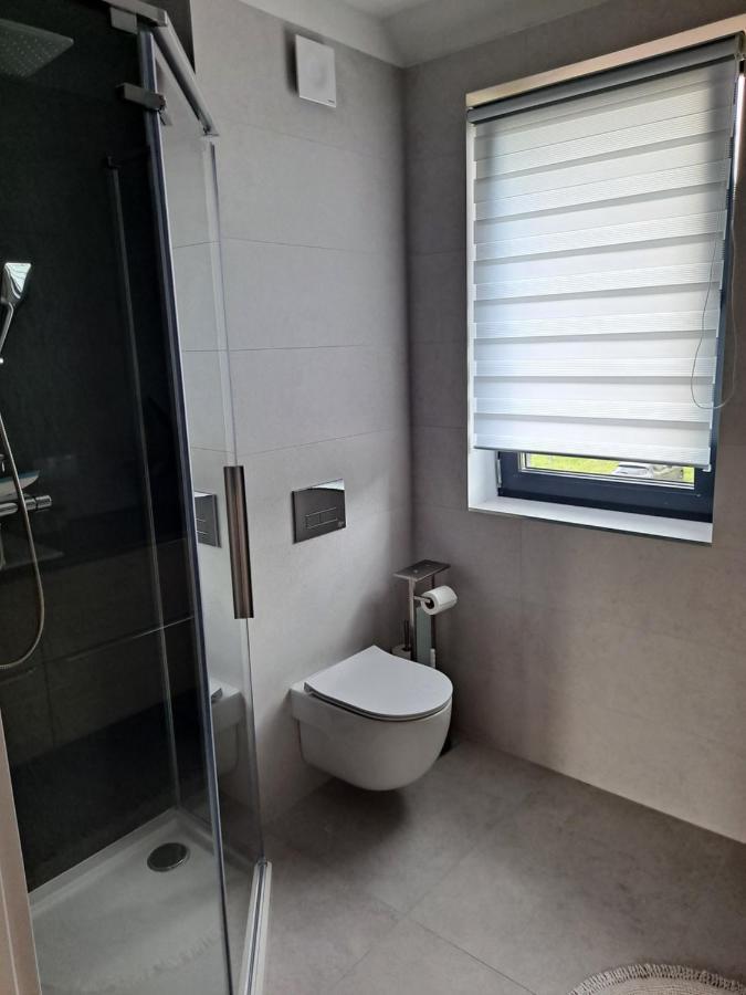 Jelonek Apartment Jelenia Gora Bagian luar foto